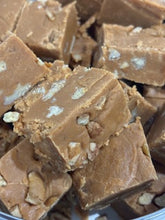 Load image into Gallery viewer, Praline Fudge
